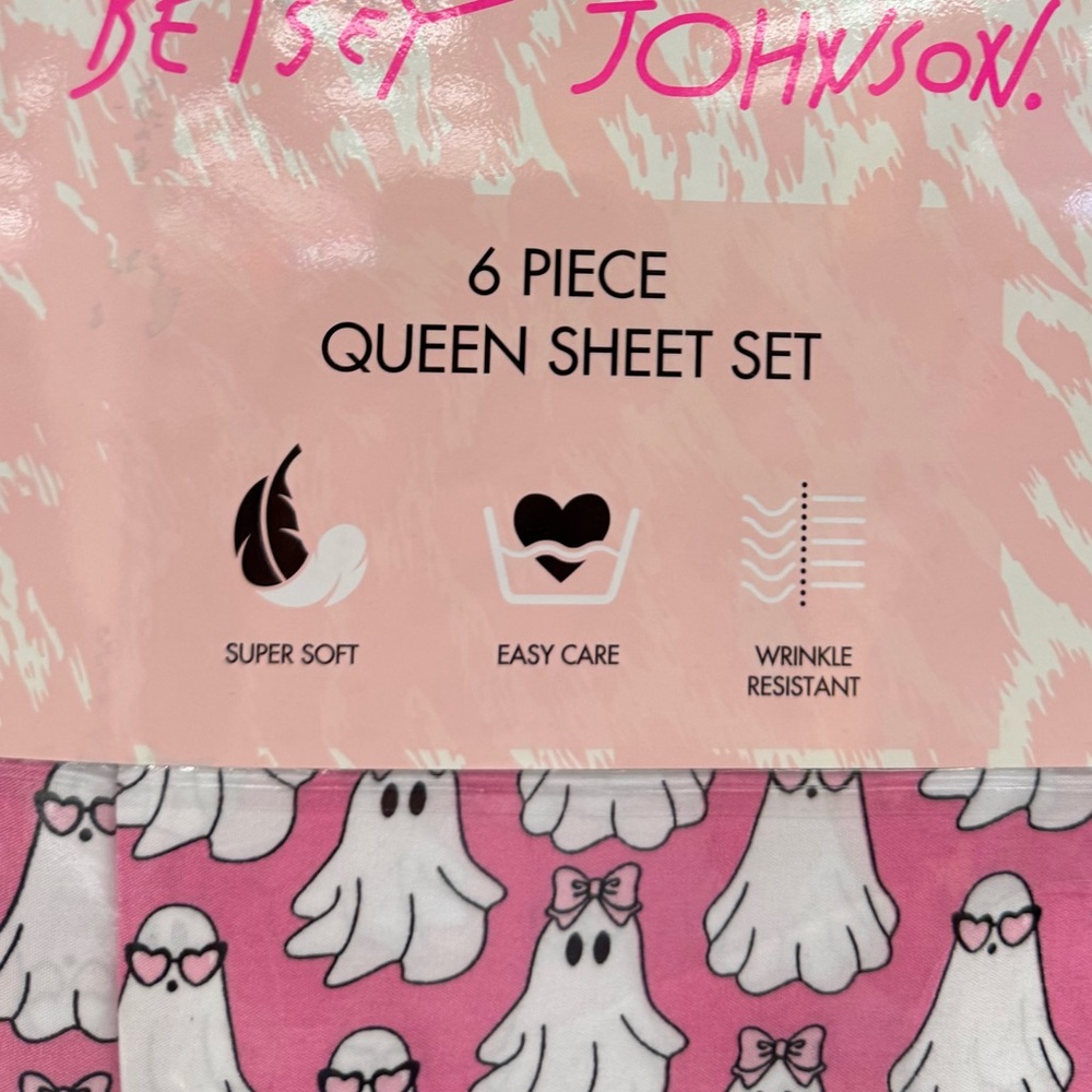 - Betsey Johnson Hey Boo Bow Ghost Pink Halloween Sheet Set - 6-Pc Set - Q…